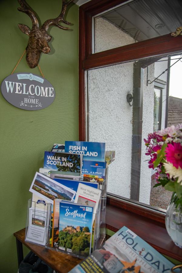 أكاريكيل Innes House Bed & Breakfast المظهر الخارجي الصورة