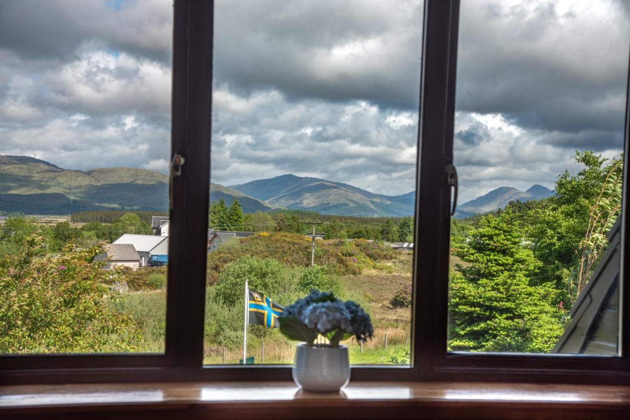 أكاريكيل Innes House Bed & Breakfast المظهر الخارجي الصورة